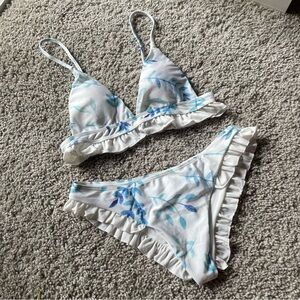 Ruffle bikini set